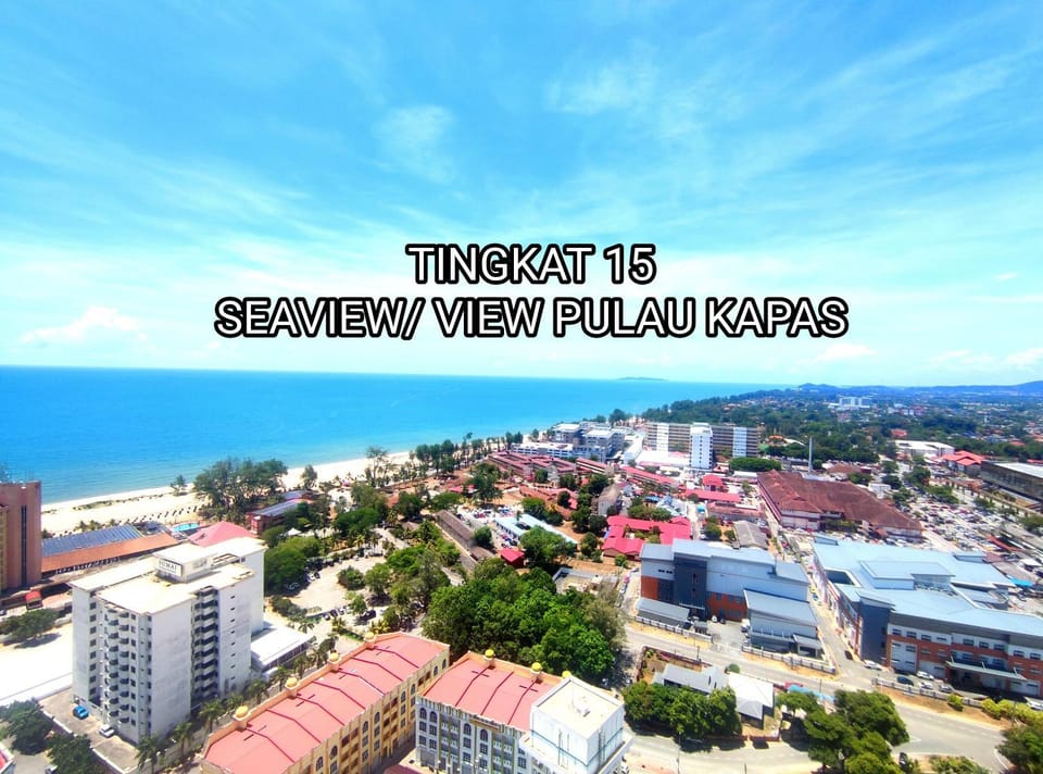 D'luna Homestay Terengganu SEA VIEW / DRAWBRIGE VIEW / NEAR HSNZ, KTCC, DRAWBRIGE Apartment in Terengganu, Malaysia