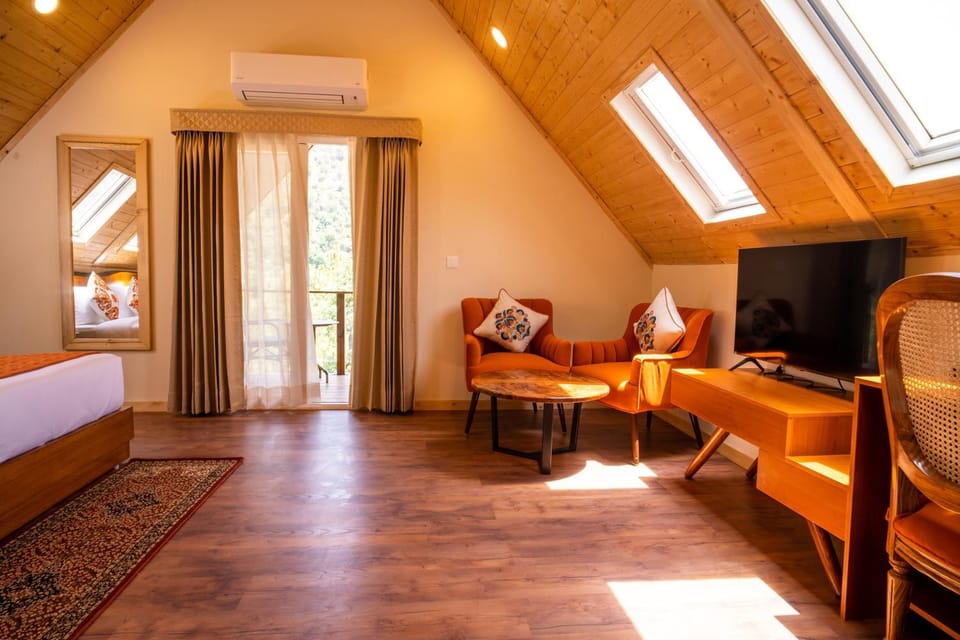 TV and multimedia, Photo of the whole room, air conditioner