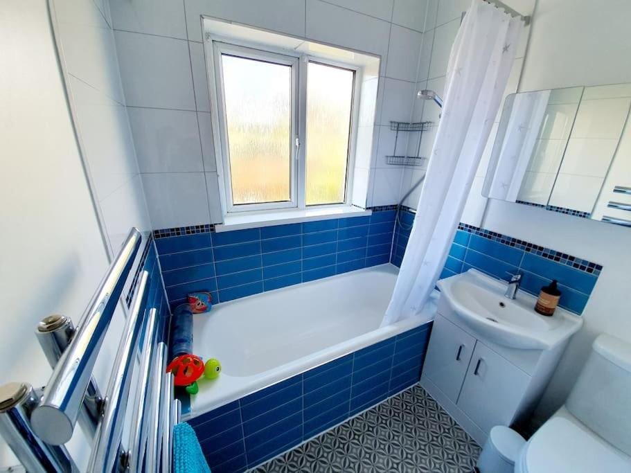 Shower, Bathroom, Bath