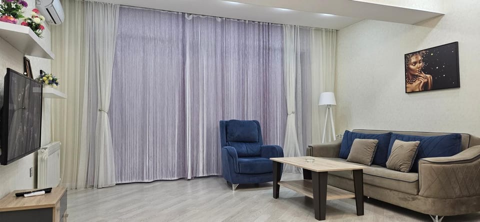 TV and multimedia, Seating area
