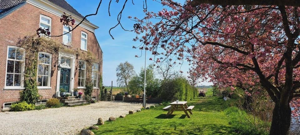 Ark van Thesinge Bed and Breakfast in Netherlands