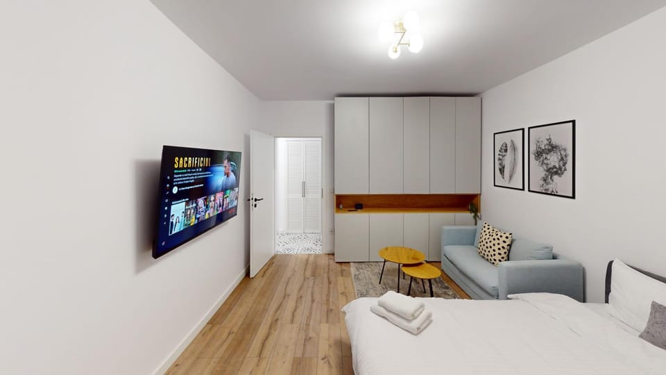 TV and multimedia, Bedroom, wardrobe