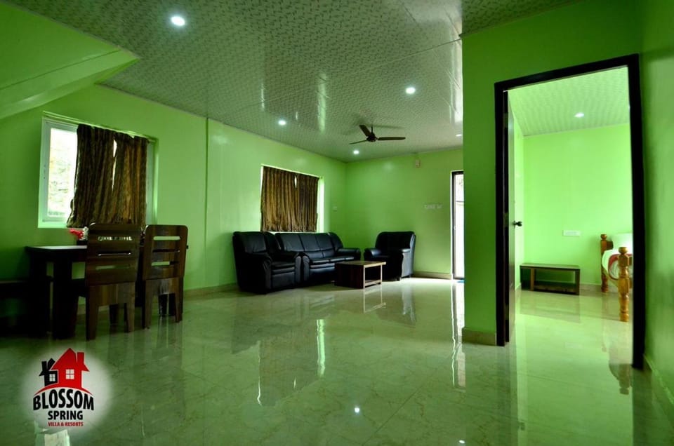 Blossom Spring Villa Hotel in Ooty