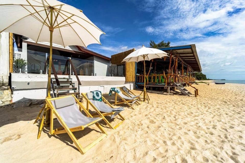Come Home Beach Villa, 3 Bedrooms CA3 Villa in Thailand