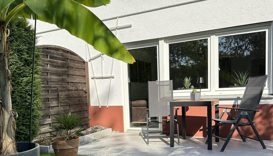 Garden, Balcony/Terrace, Seating area, Garden view