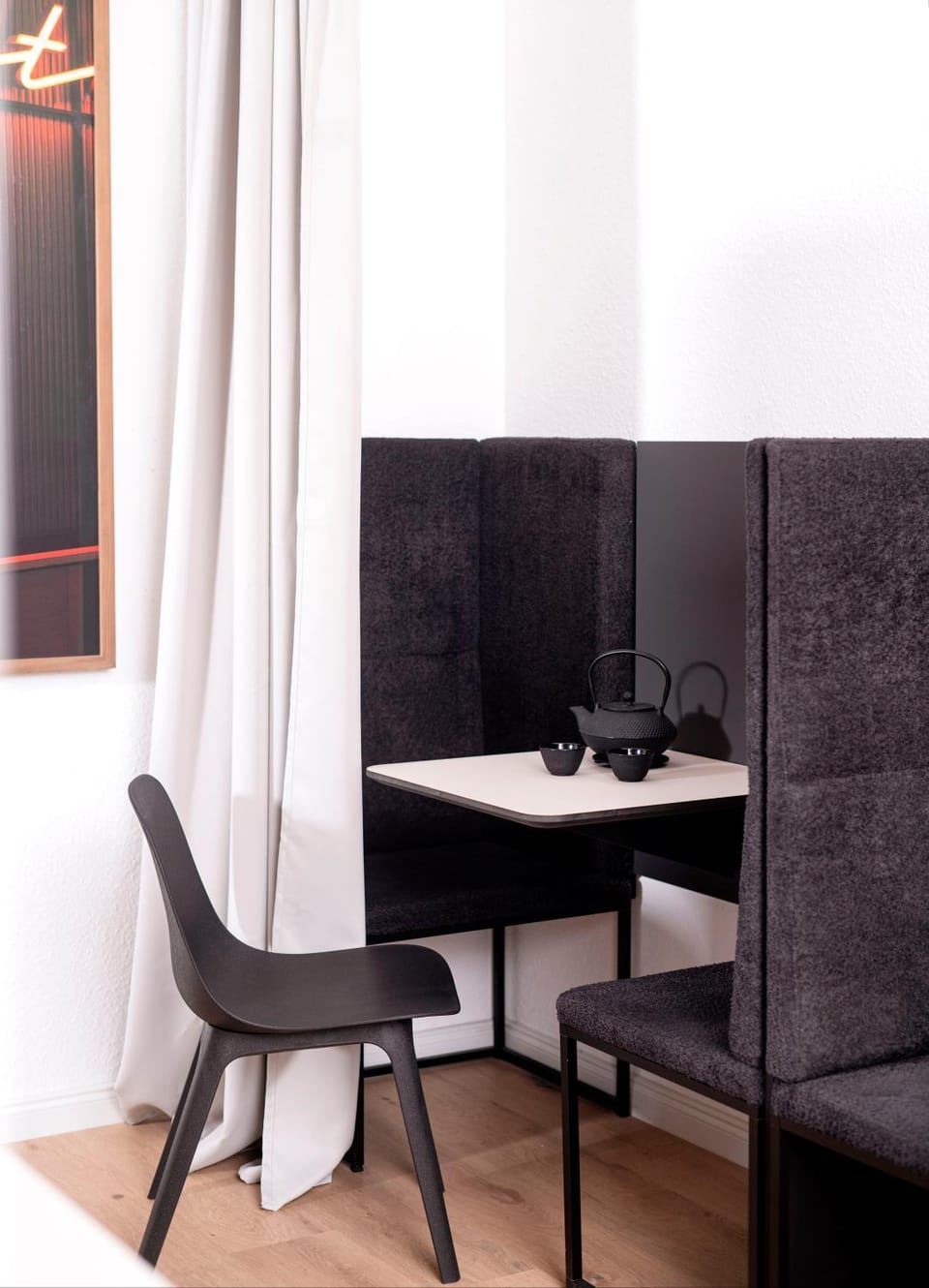 Seating area, Communal kitchen