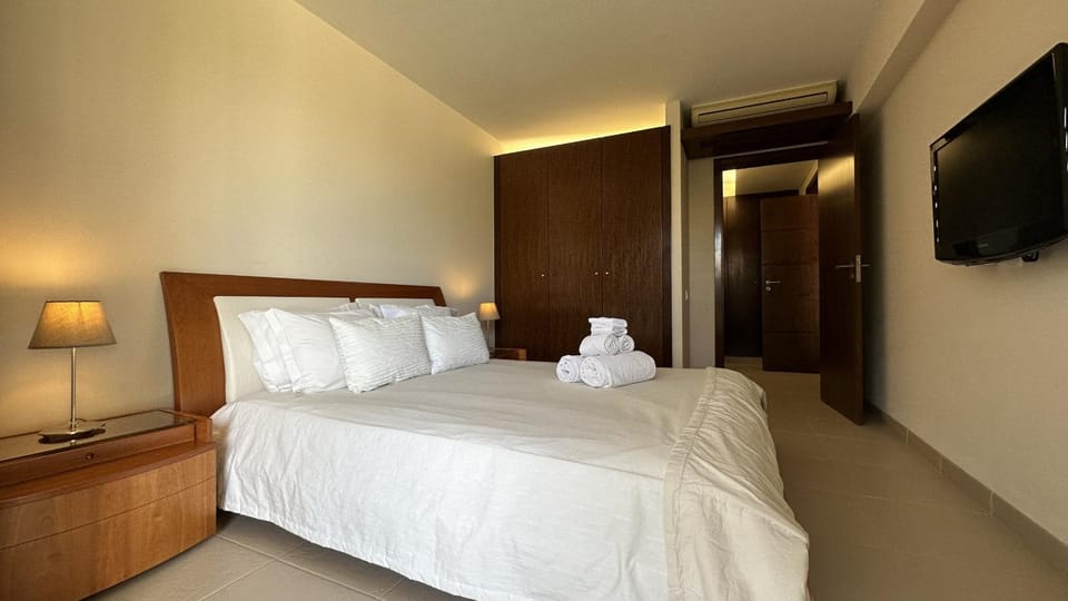 Herdade dos Salgados, T1 6B 1C, Vila das Lagoas Apartment in Guia