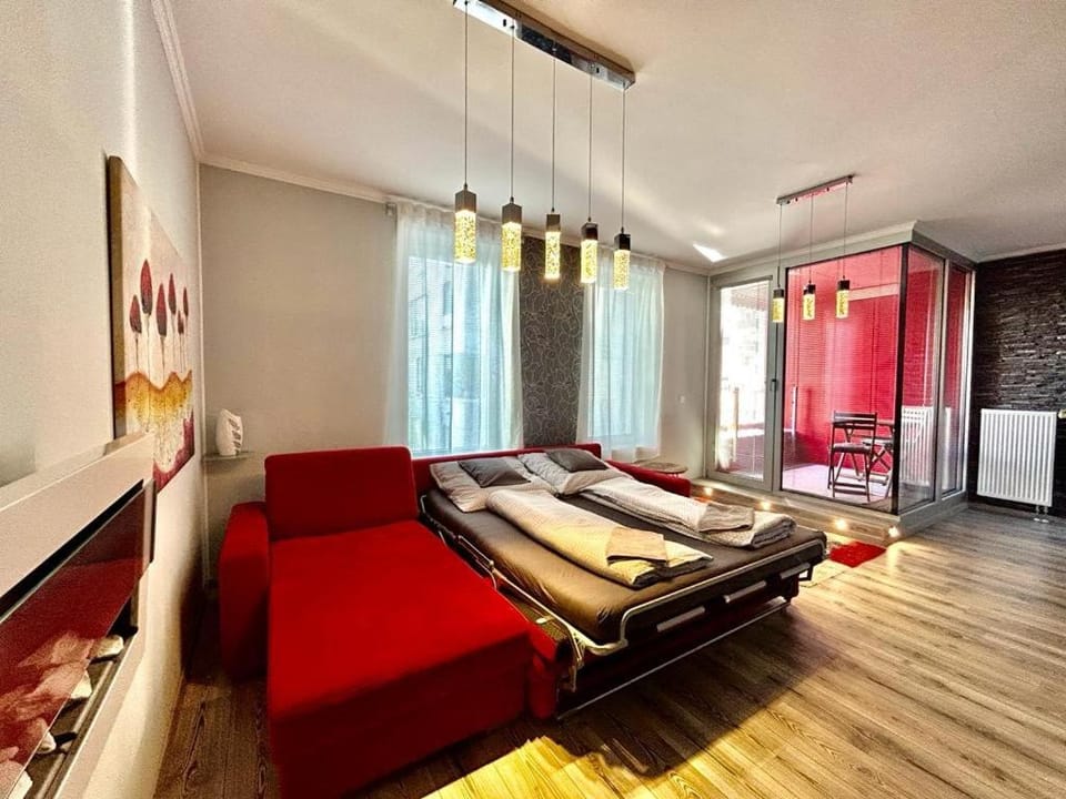 Apartmánik v tichom nádvorí - free parking Apartment in Bratislava