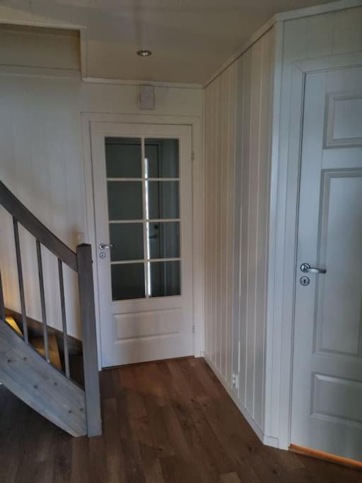 Moderne hus med 5 soverom og 2 bad på Hidra House in Rogaland
