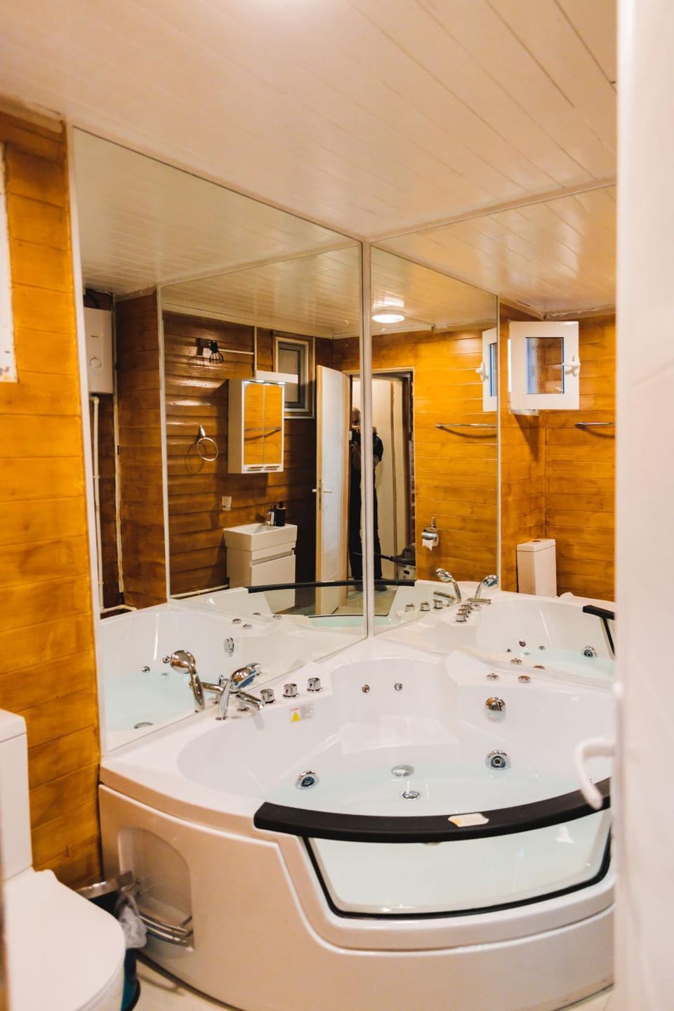 Hot Tub, Bathroom, Bath