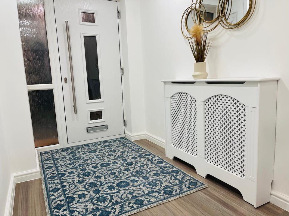 Riverside En suite Double Room E14 Bed and Breakfast in London Borough of Lewisham