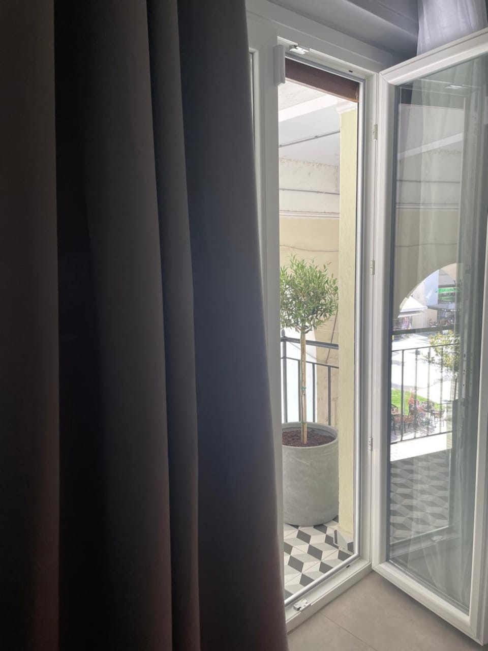 Balcony/Terrace, Decorative detail