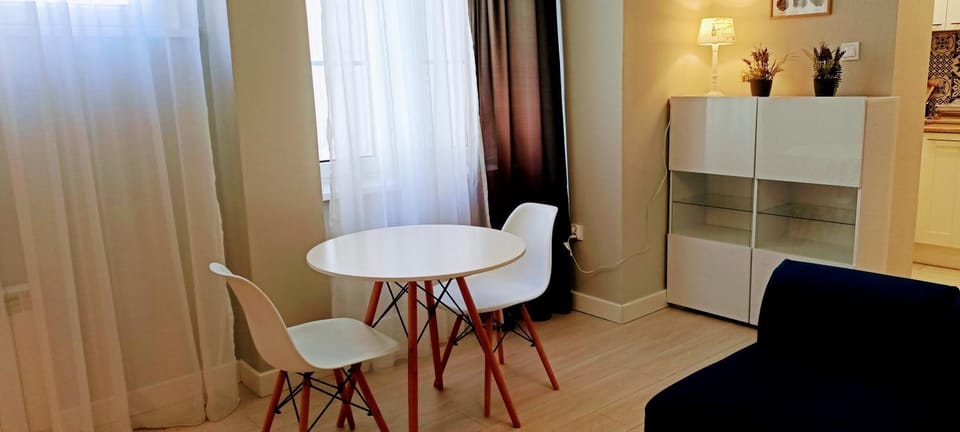 Living room, Dining area, wardrobe
