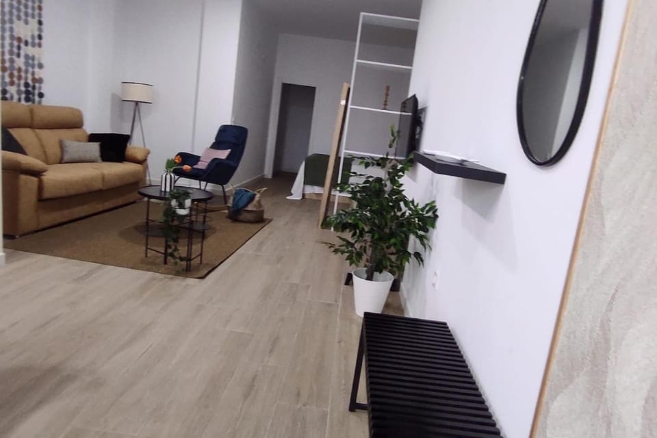 TV and multimedia, Seating area