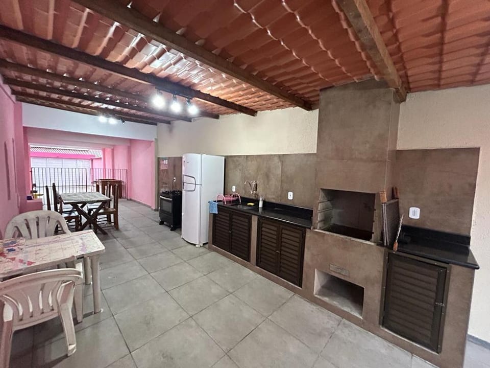 Casa iguaba com área de lazer House in State of Rio de Janeiro