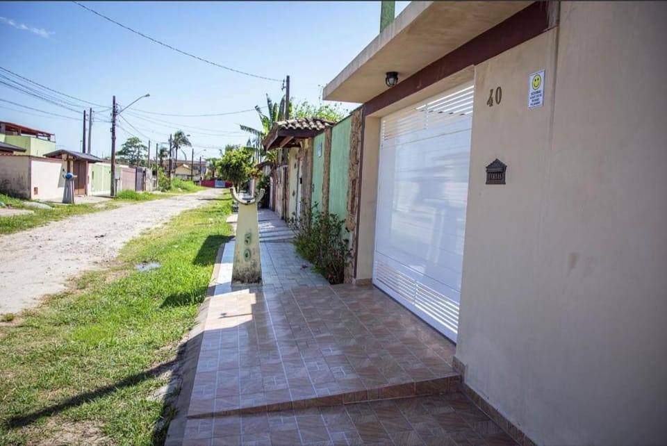 Meva House Piscina Privativa Perto da Praia House in Itanhaém
