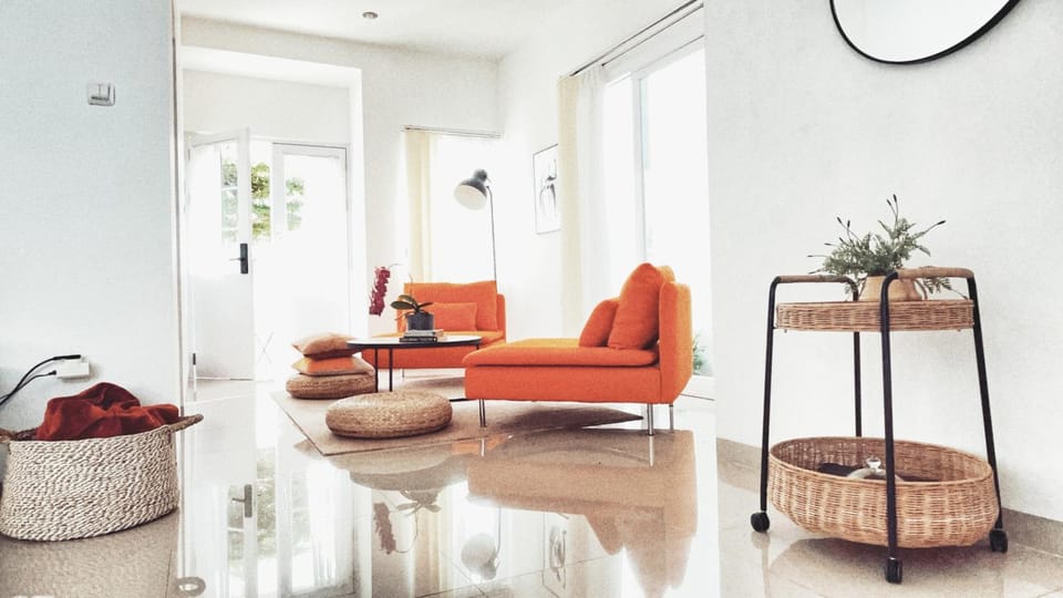 Living room, Seating area