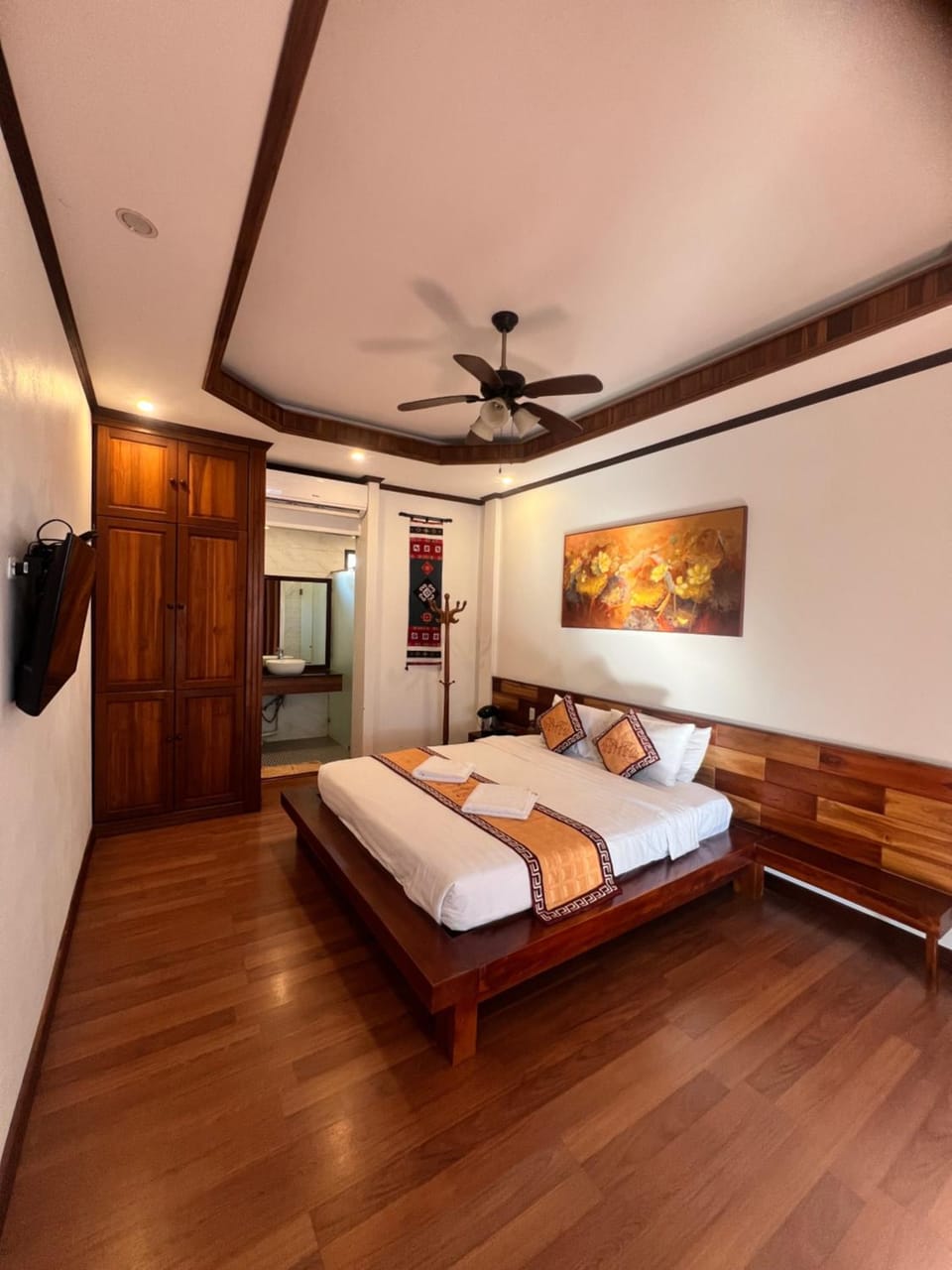 Queen Hotel Hotel in Luang Prabang