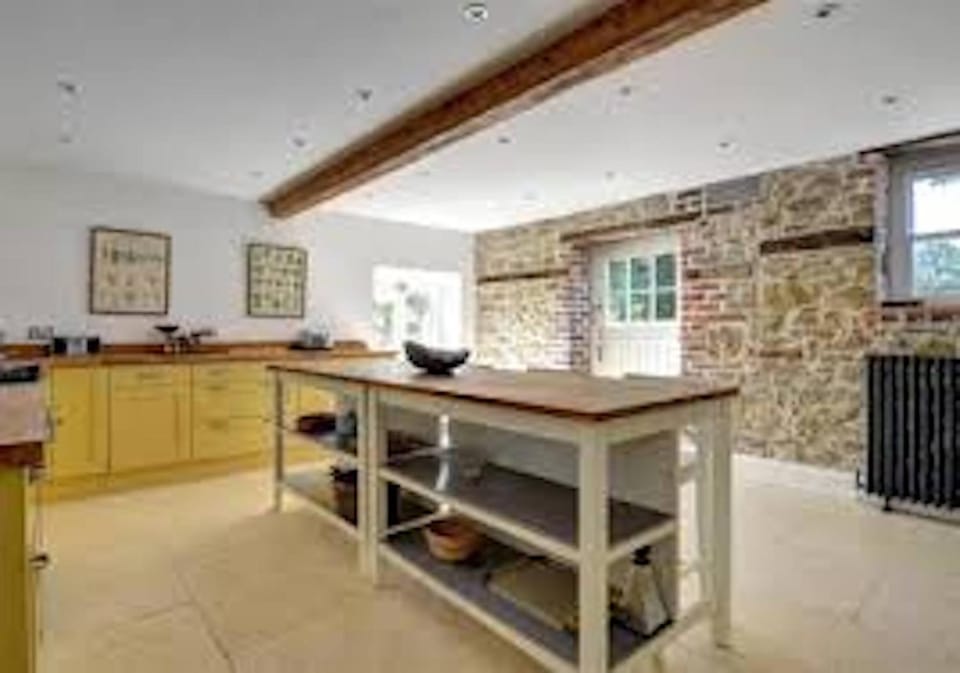 Kitchen or kitchenette, kitchen, kitchen