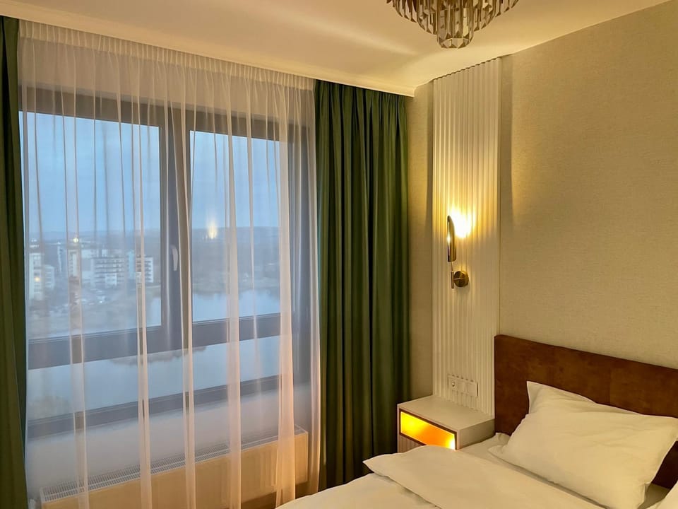 Lakeside Apartment Cluj-Napoca Apartment in Cluj-Napoca