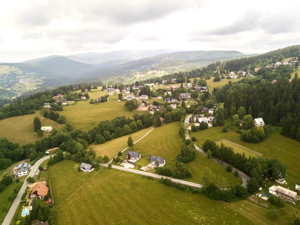 Neighbourhood, Natural landscape, Bird's eye view, Mountain view
