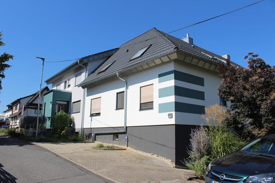 Property building, Street view, Parking