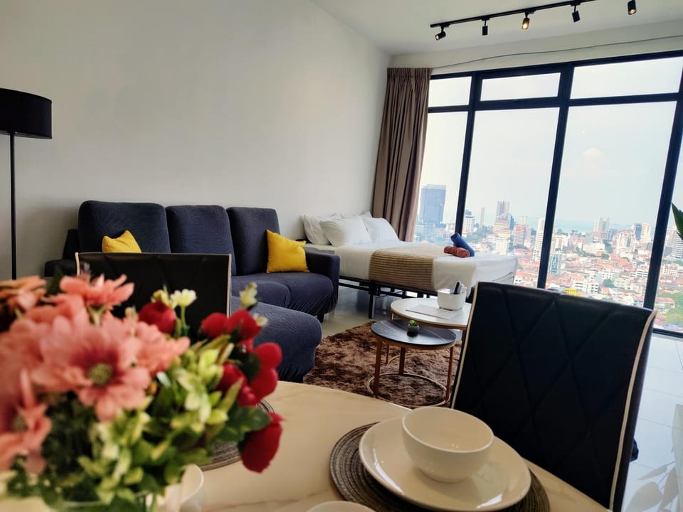 Bed, Living room, Dining area