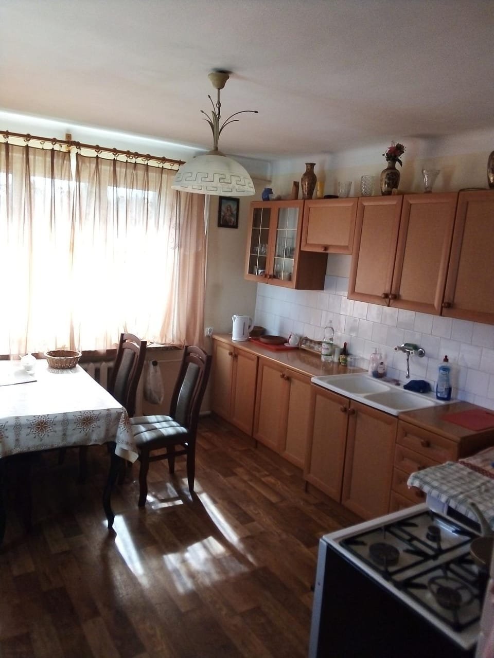 Kitchen or kitchenette, Dining area, kitchen
