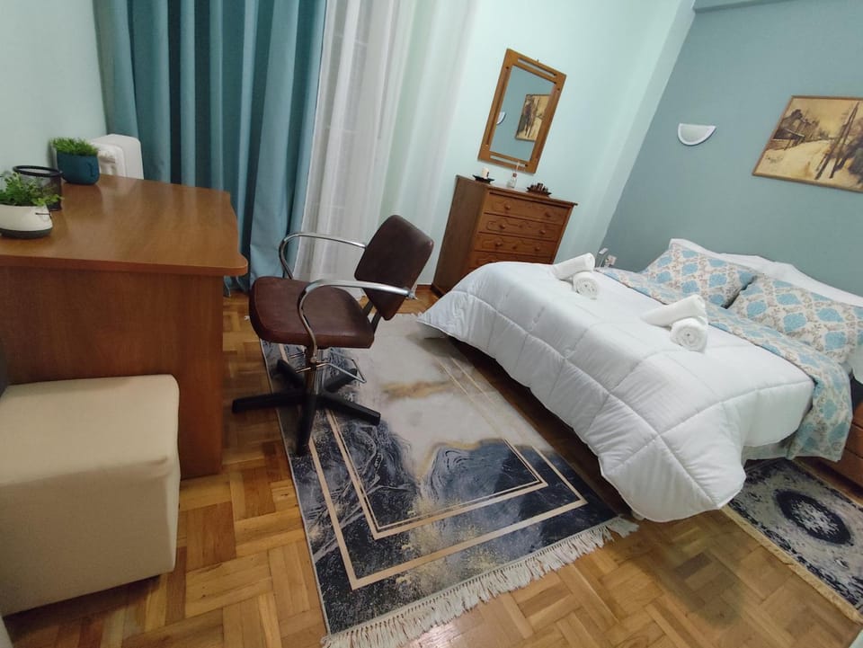 Frankie's House Apartment in Kallithea