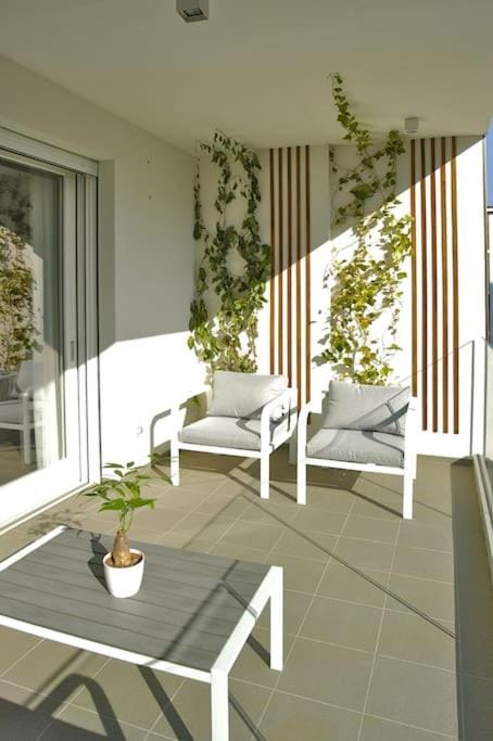 Green Apartment - MARTINI's Home, Milano Apartment in Milan