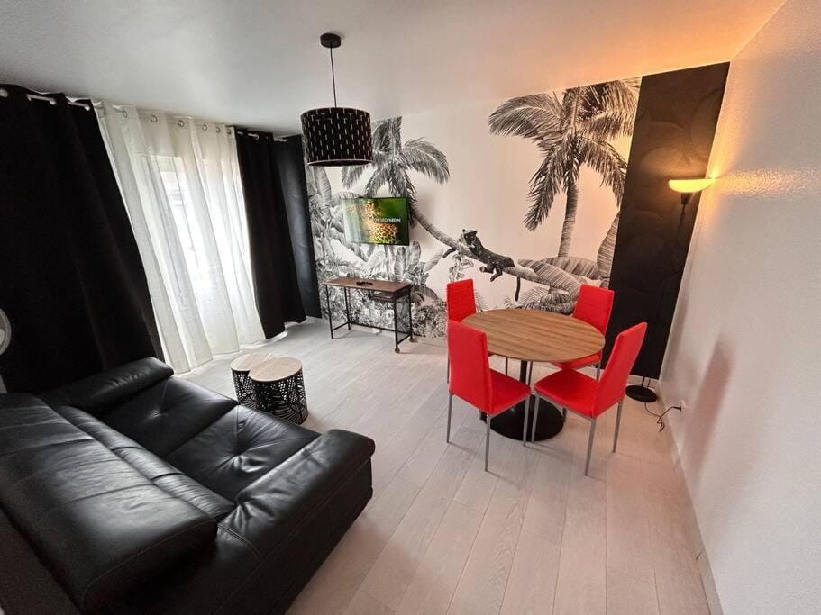 Esprit Panthère Apartment in Mulhouse