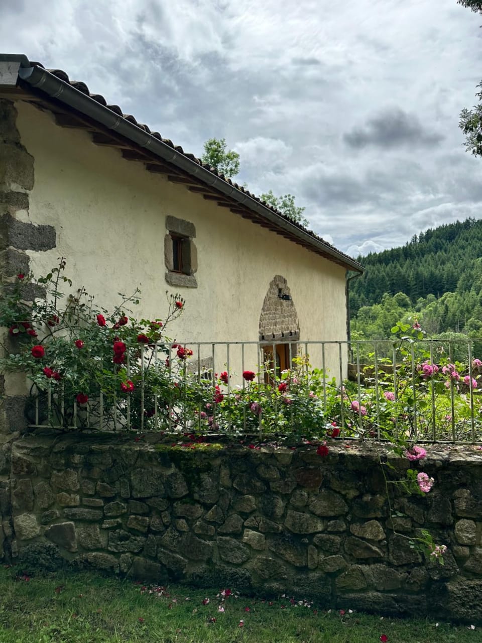 Gîte de la fontaine House in Auvergne-Rhône-Alpes