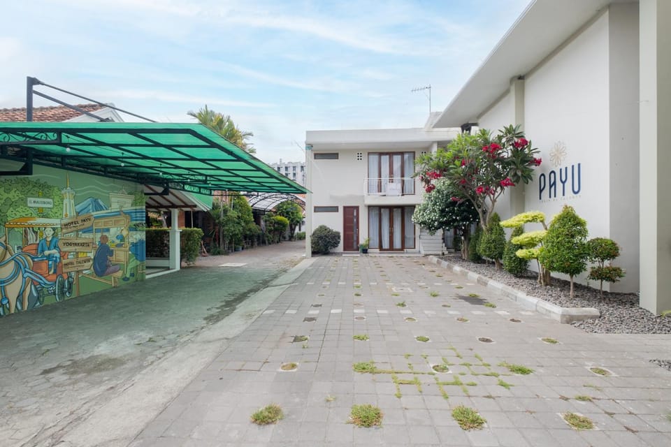 Property building, Parking