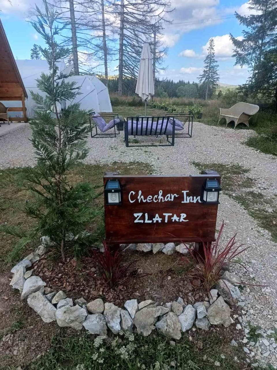 Natural landscape, Logo/Certificate/Sign, Garden view
