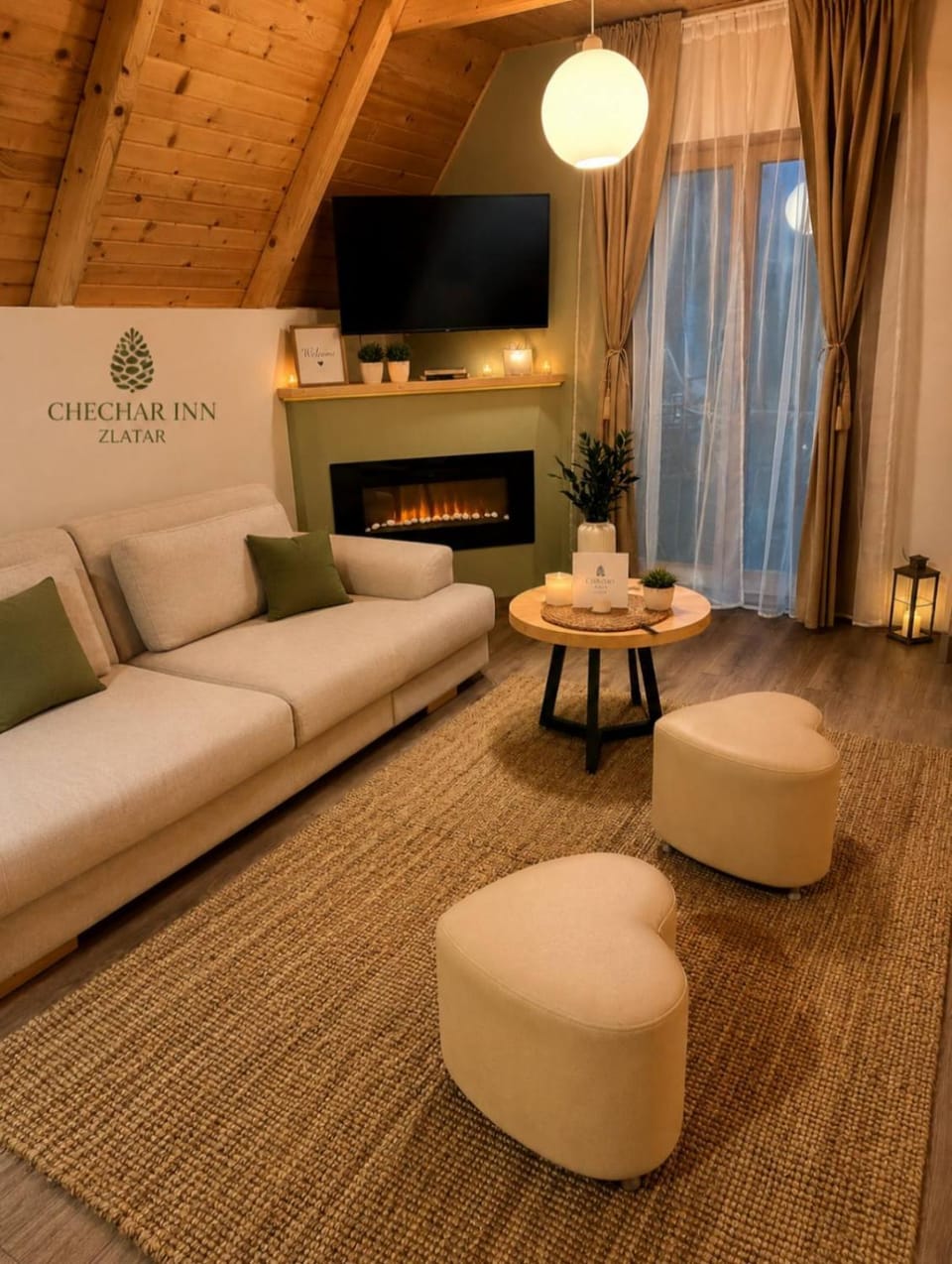TV and multimedia, Seating area, Evening entertainment