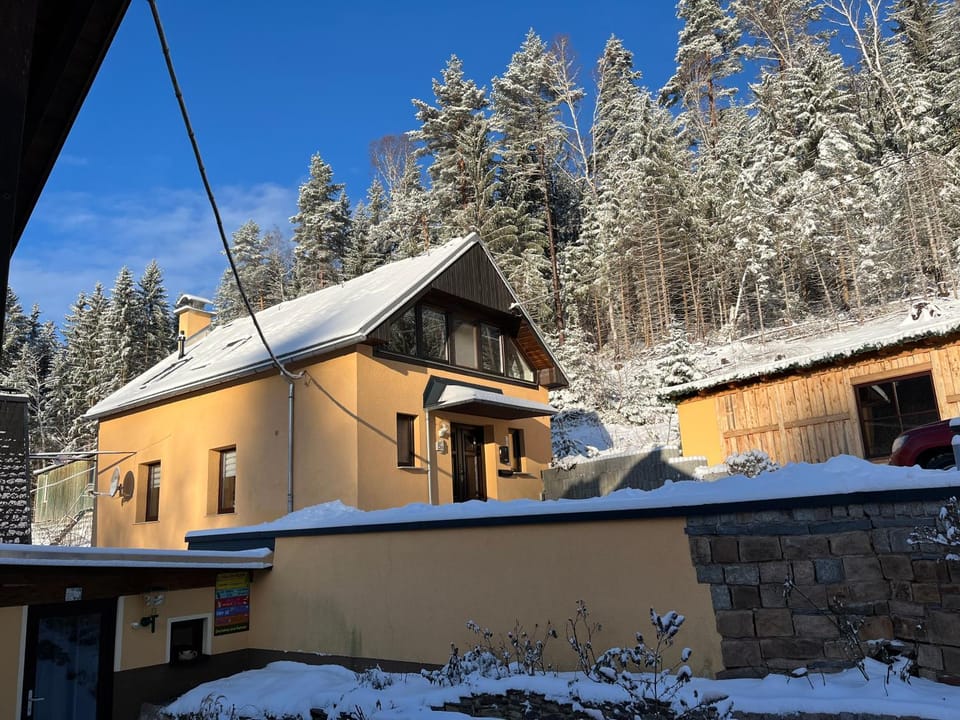 Property building, Winter