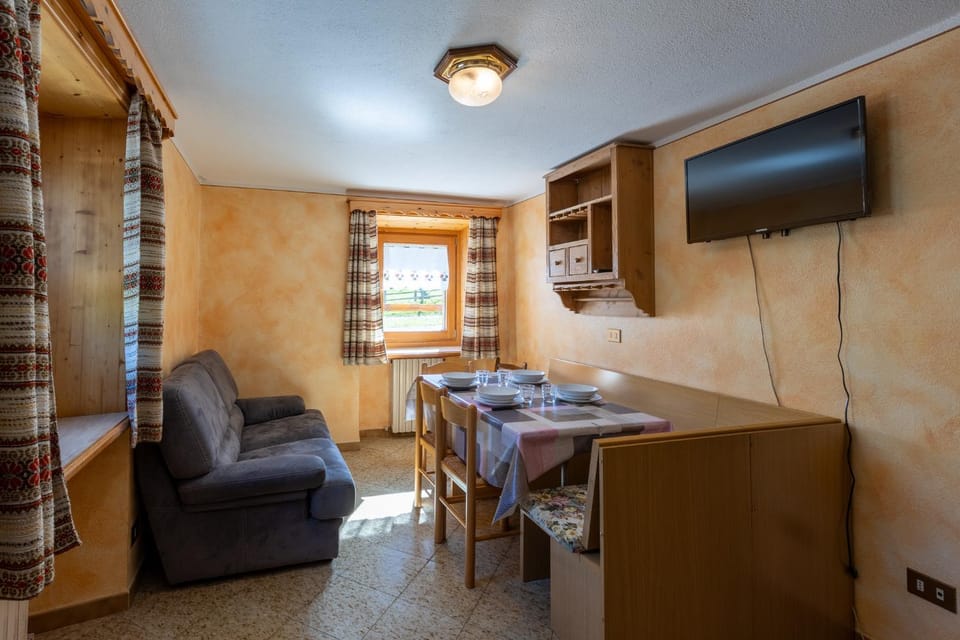 Lounge or bar