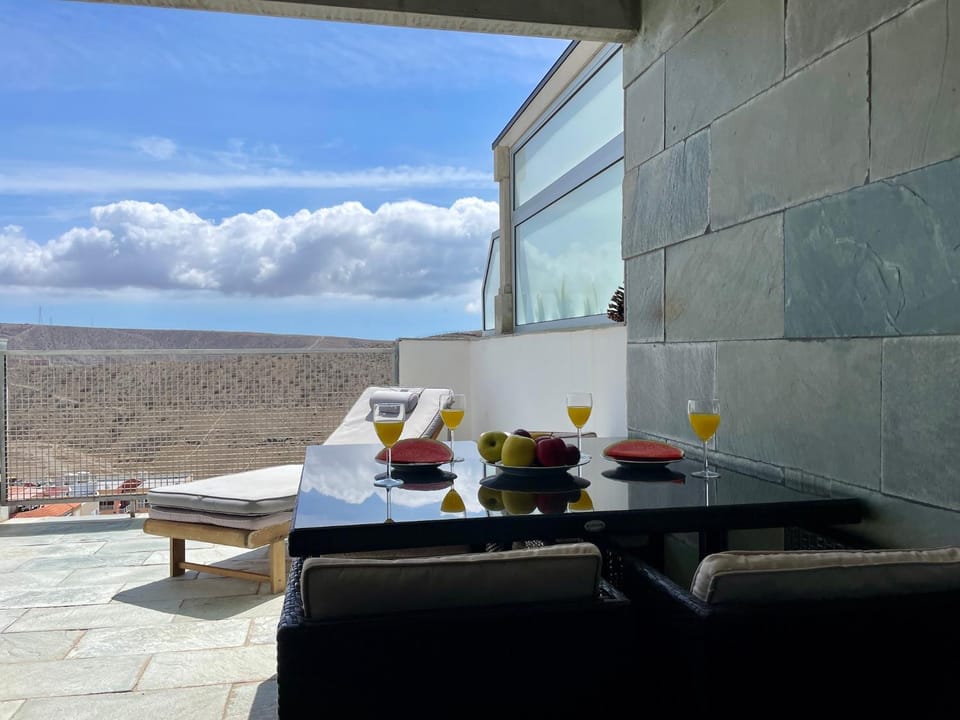Balcony/Terrace, Dining area
