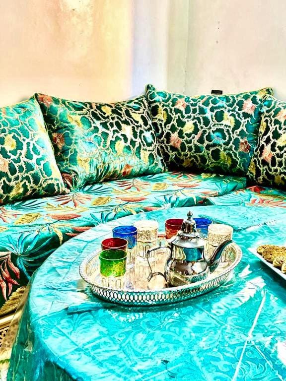 Bedroom, Drinks, Non alcoholic drinks