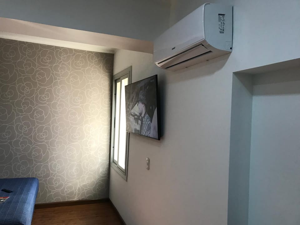 TV and multimedia, air conditioner