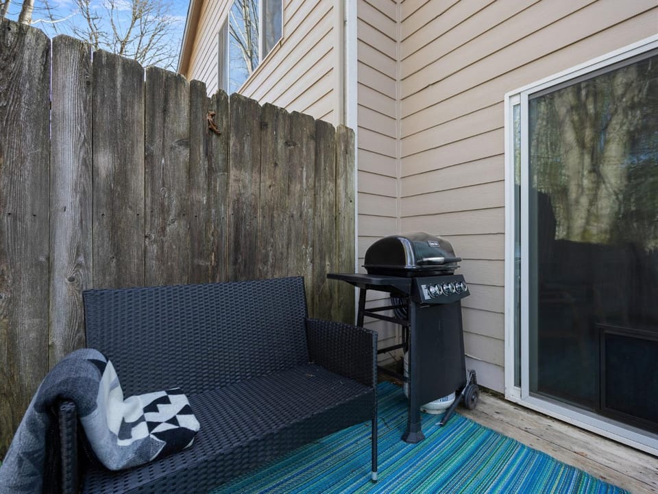 Twinberry Retreat - Meredith Lodging House in Welches