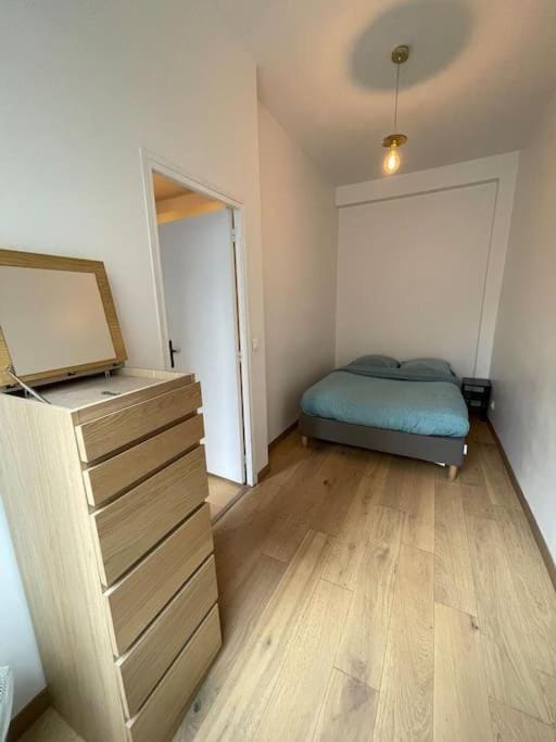 confortable appartement 3 pièces Flatters Apartment in Paris