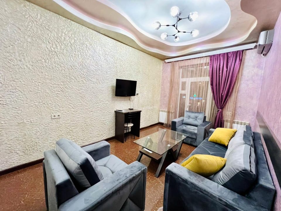 Comfortable 1 bedroom Apartment +Open Balcony , In City Center, Best Location Apartment in Yerevan