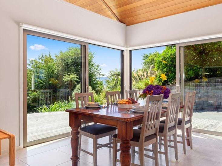 Dining area, Garden view, Lake view