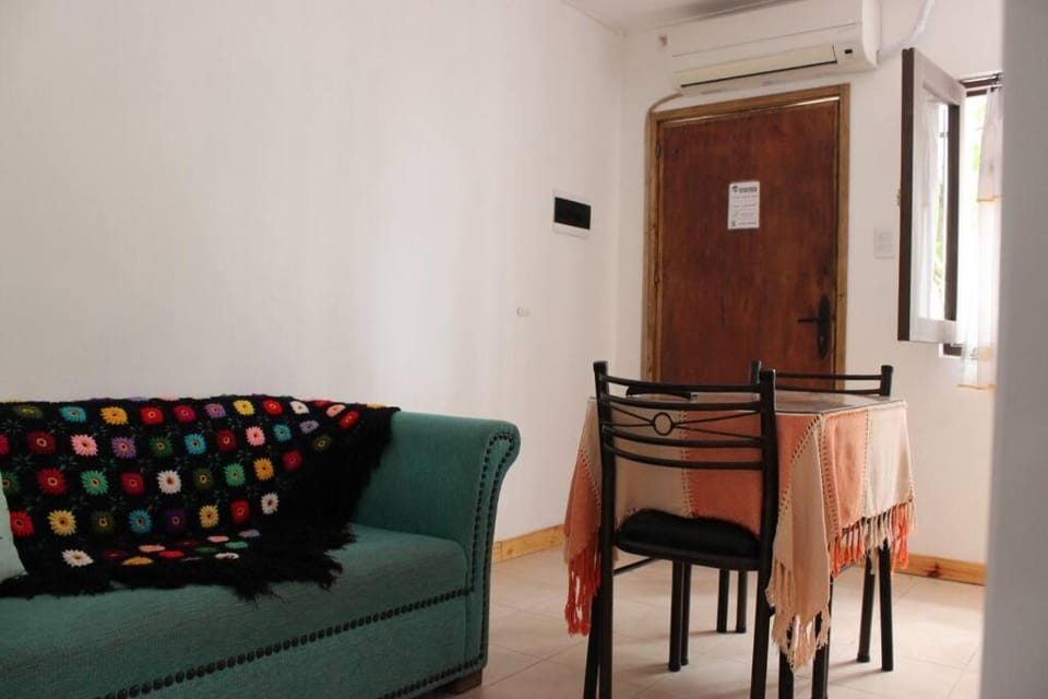 Living room, Dining area, air conditioner