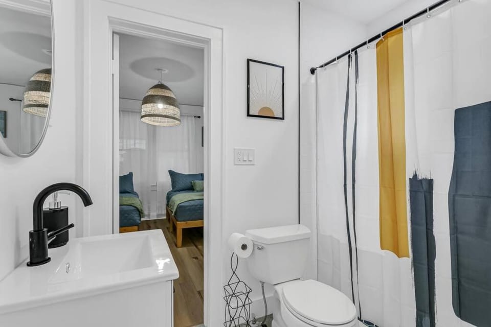 Suite Spot Bungalow near Downtown House in Tampa
