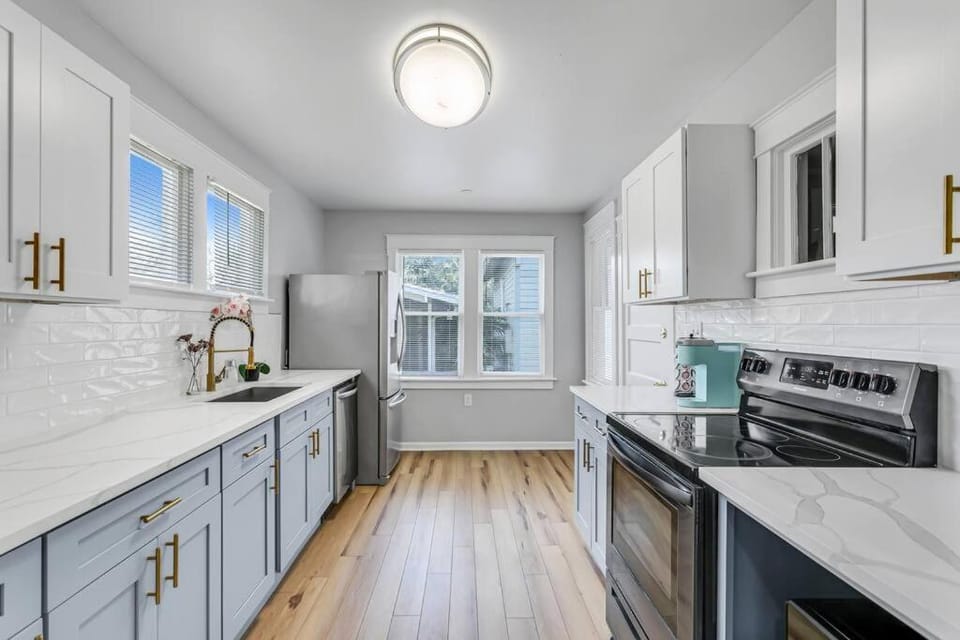 Suite Spot Bungalow near Downtown House in Tampa