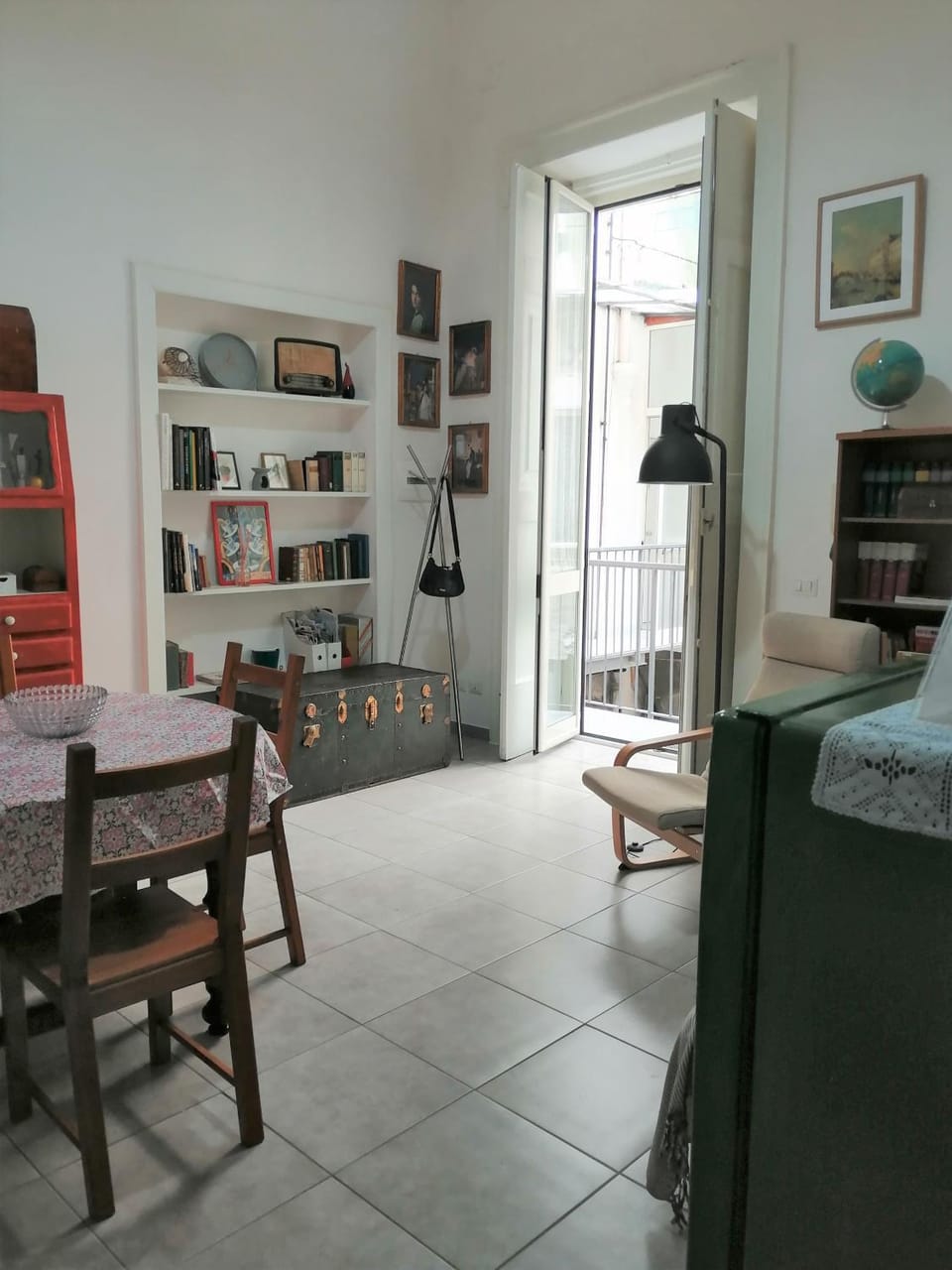 Seating area