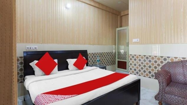 Hotel Chitrarth & Party Lawn Hotel in Uttarakhand
