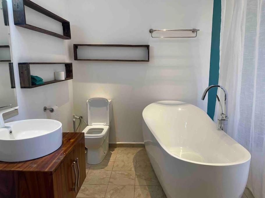 Beautiful 3 rooms apartment, 2 beds & 1 dressing room Apartment in Flic en Flac